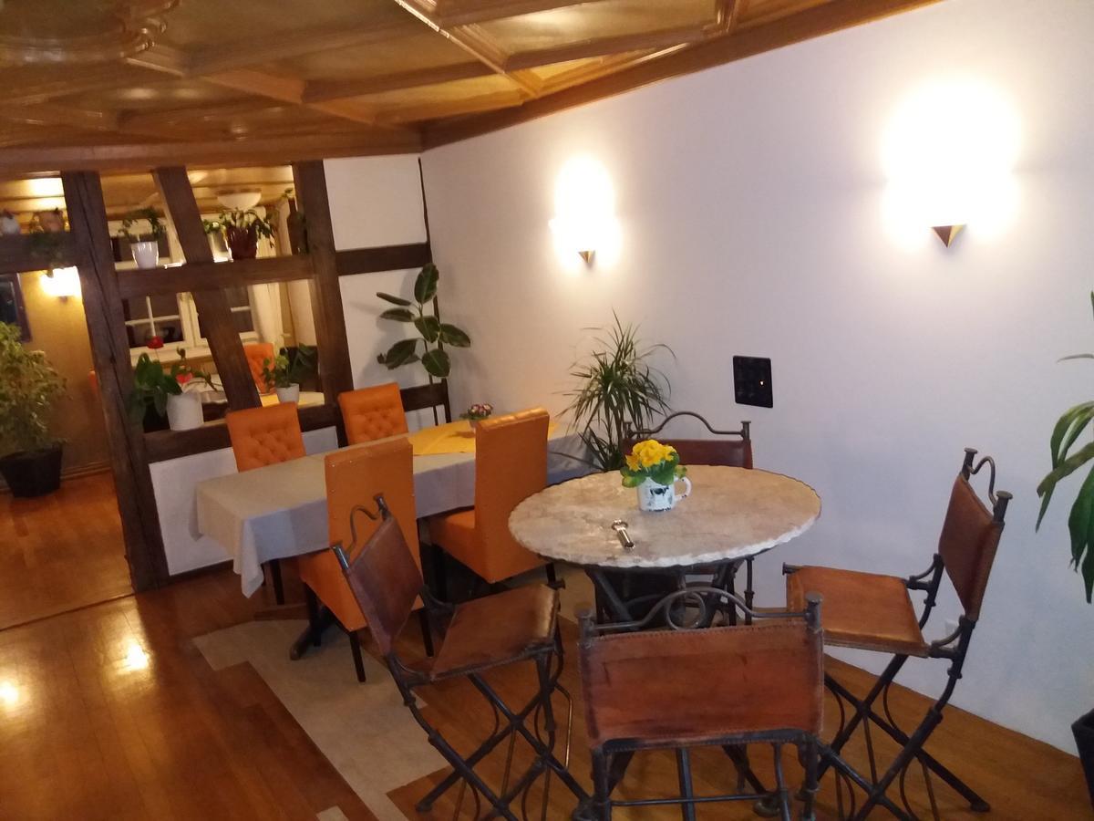 Hotel Garni Frohsinn Uttwil Exterior photo